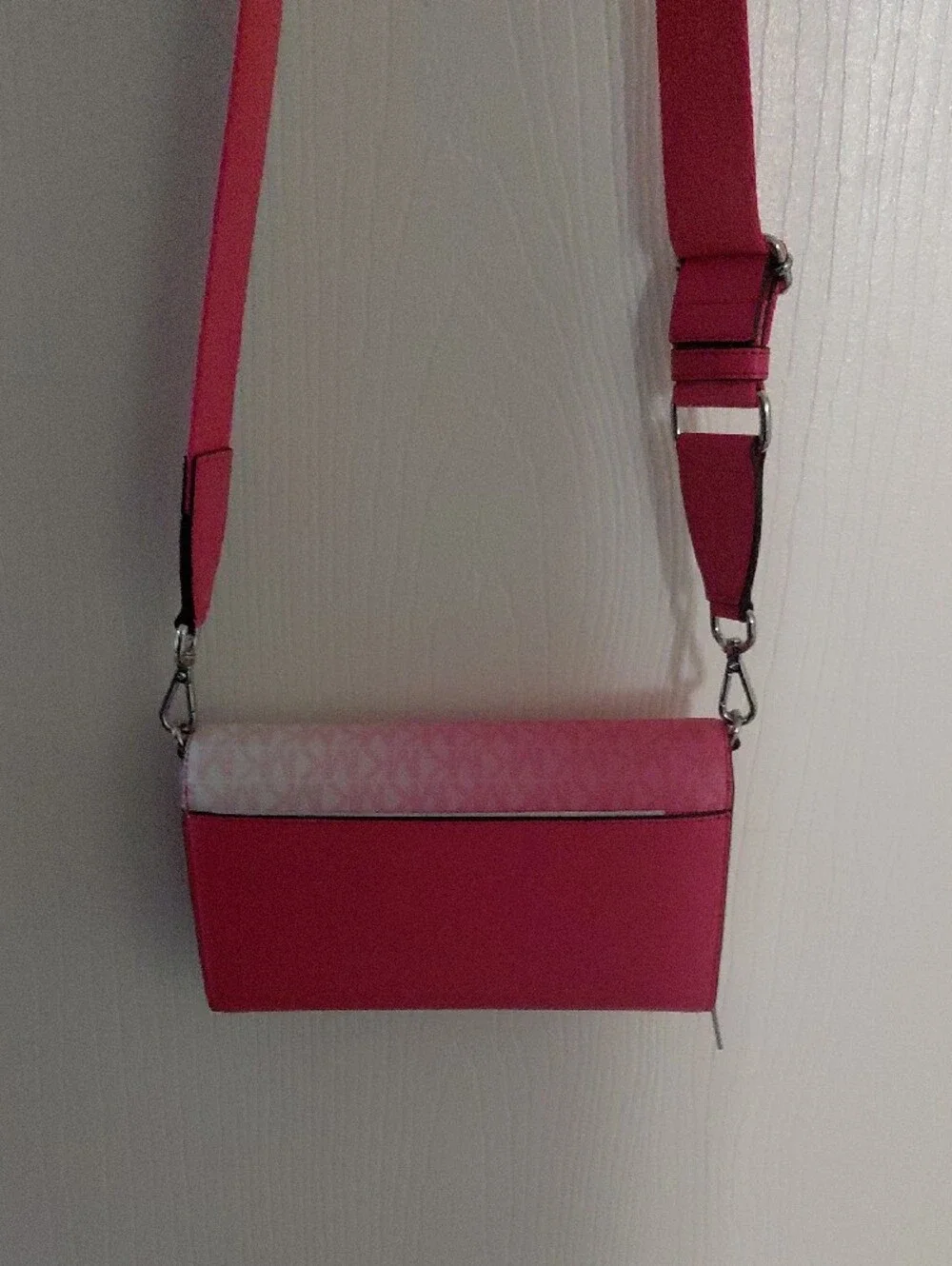 Michael Kors Jet Set Large Crossbody Bag Ombre Hibiscus, Color Pink